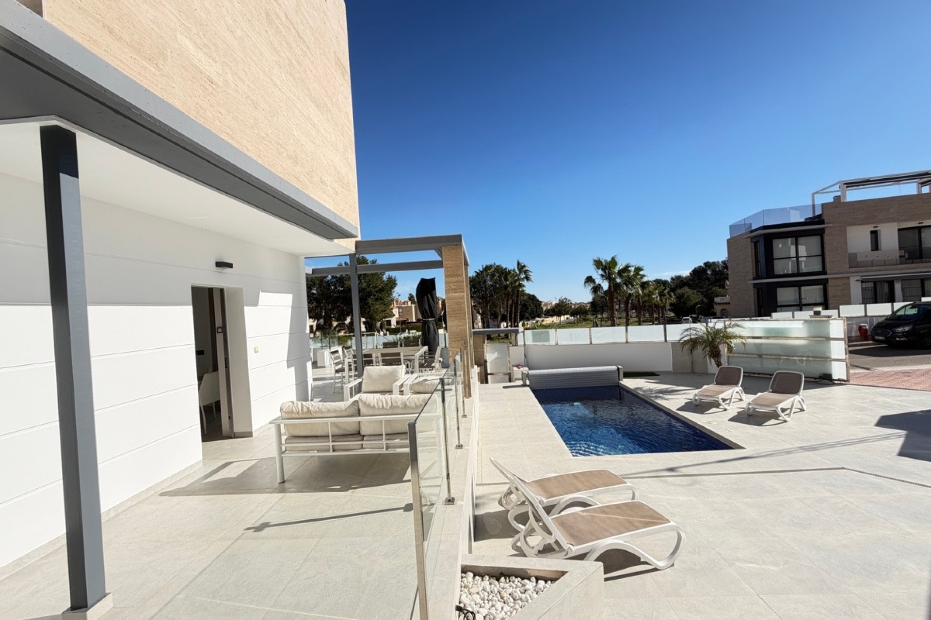 Resale - Villa - Orihuela - Villamartin