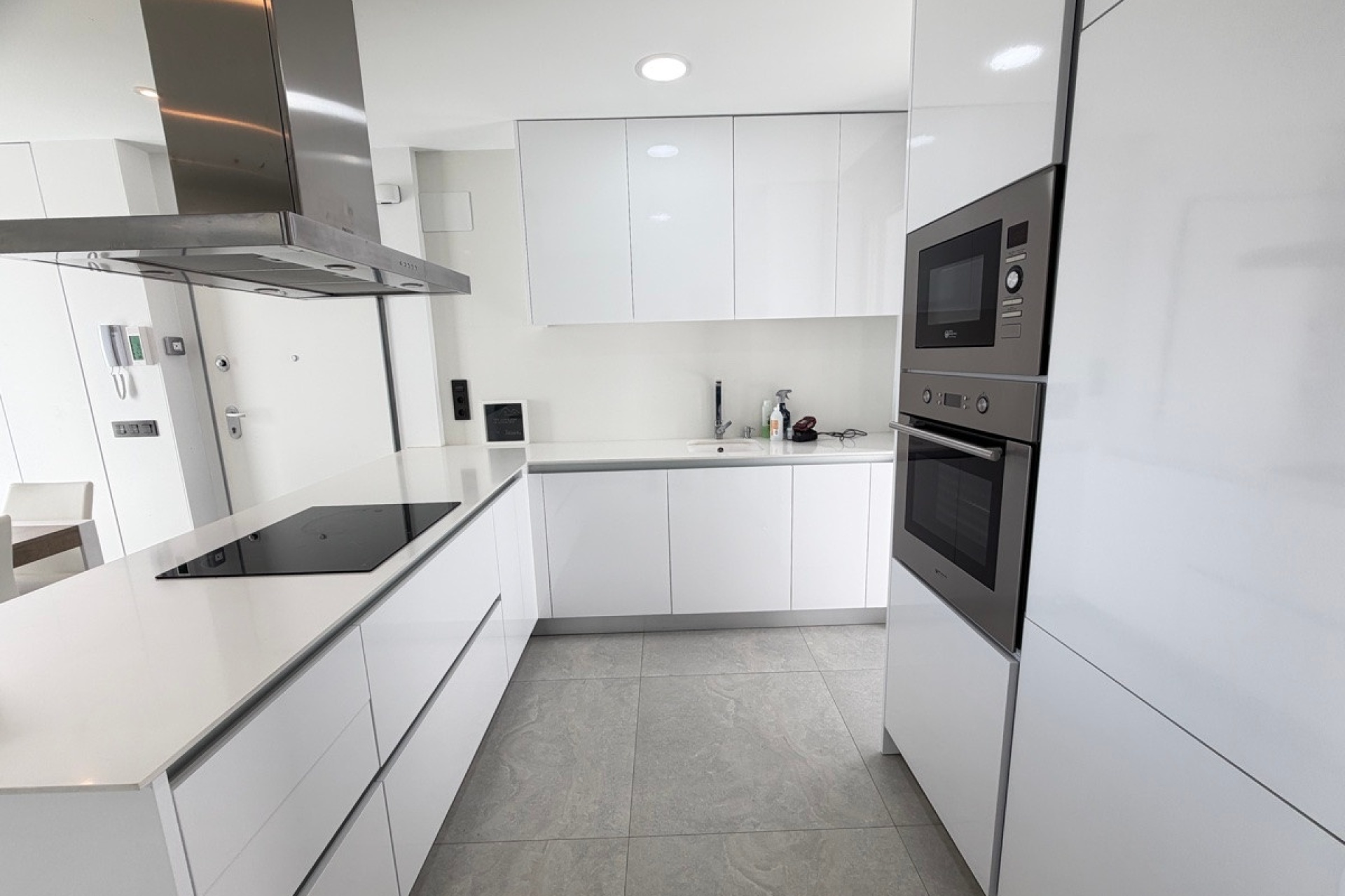 Resale - Villa - Orihuela - Villamartin
