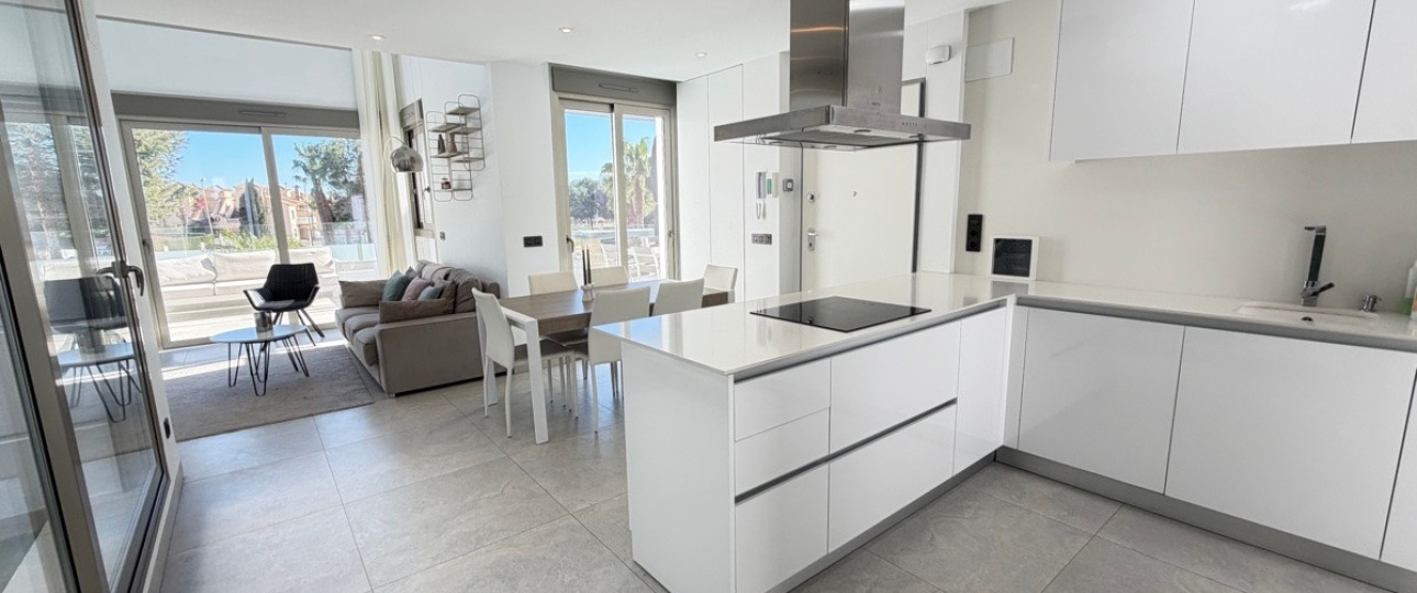 Resale - Villa - Orihuela - Villamartin