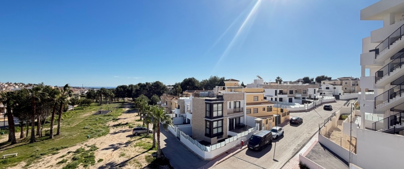 Resale - Villa - Orihuela - Villamartin