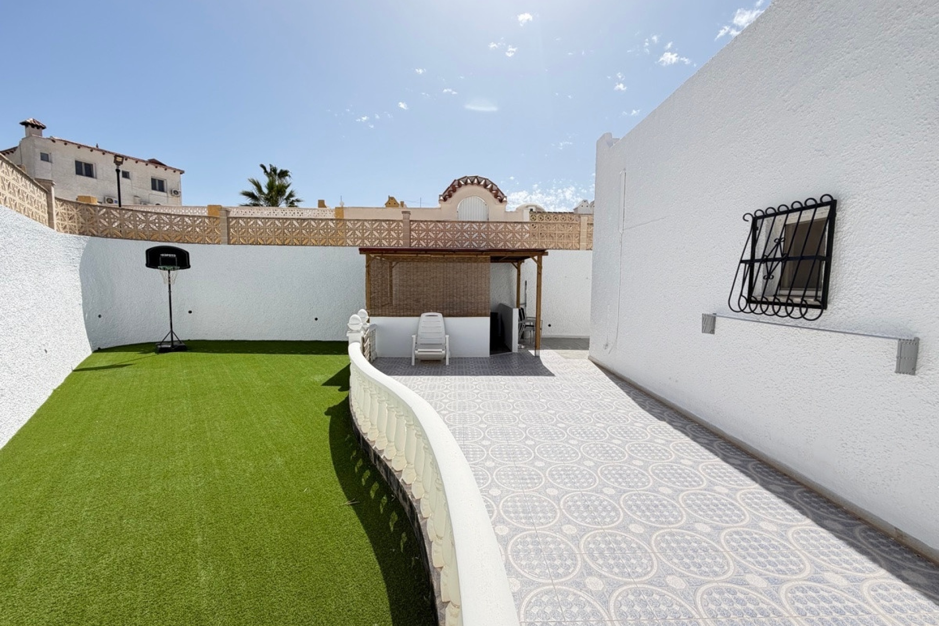 Resale - Villa - Orihuela - Villamartin
