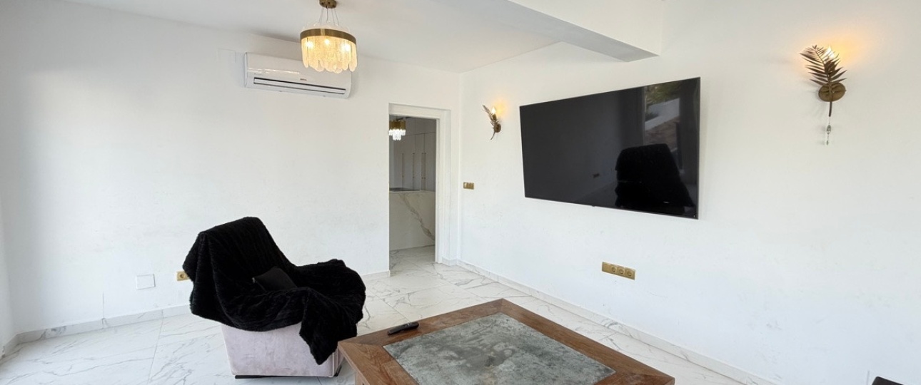 Resale - Villa - Orihuela - Villamartin