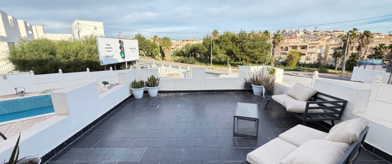 Resale - Villa - Orihuela - Villamartin