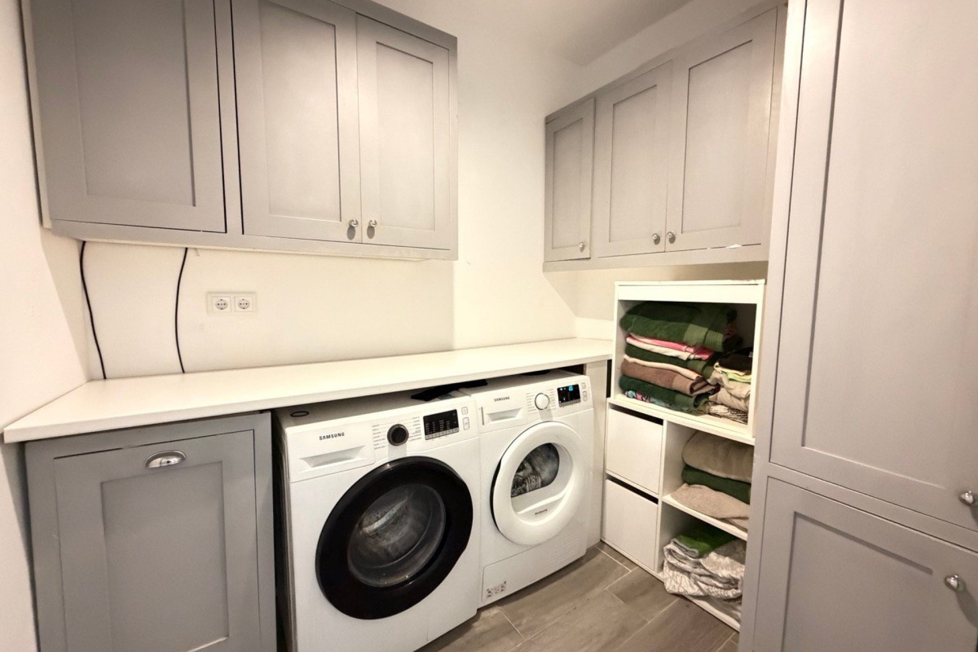 Resale - Villa - Orihuela - Villamartin