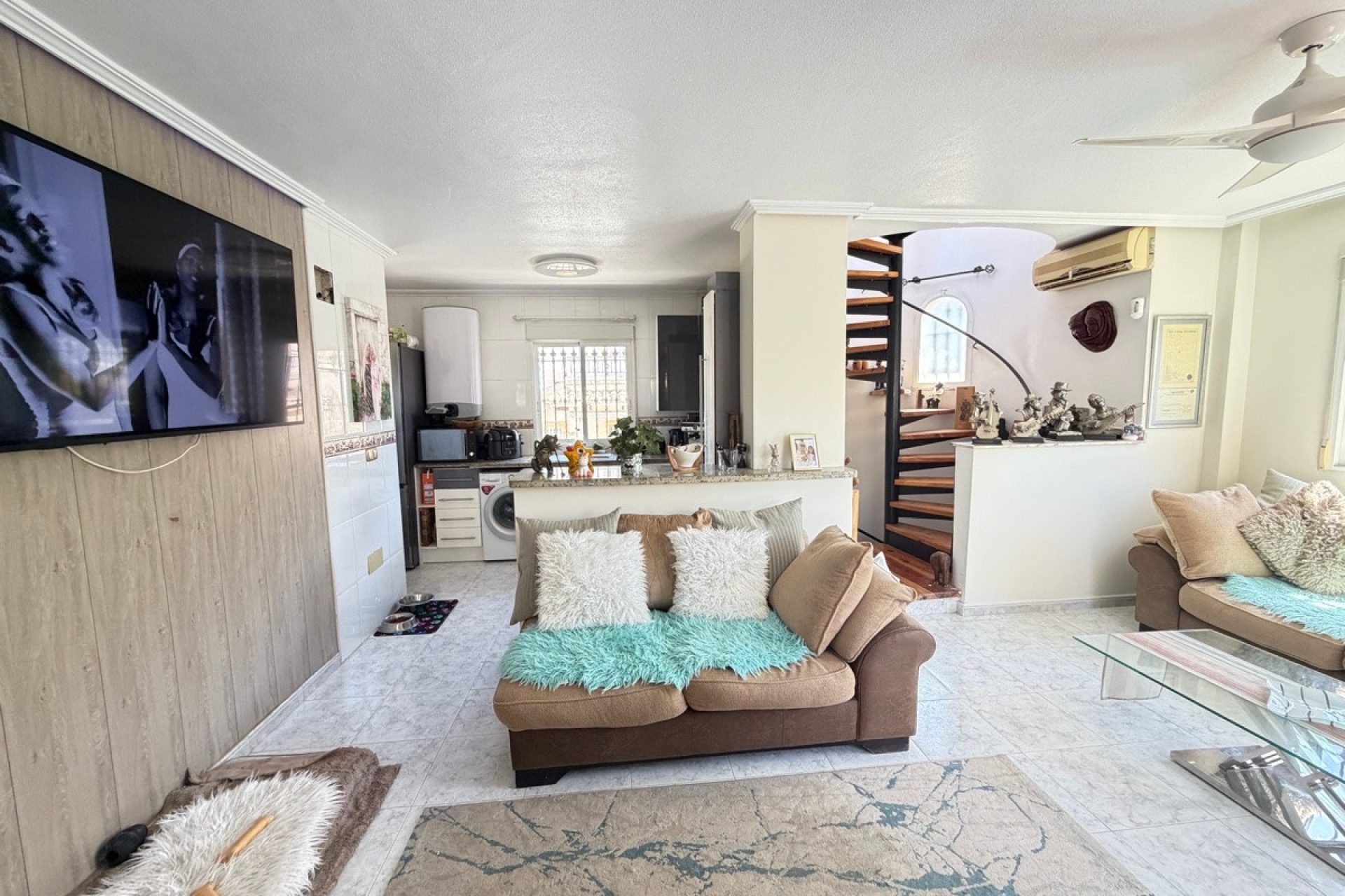 Resale - Villa - Orihuela - Villamartin
