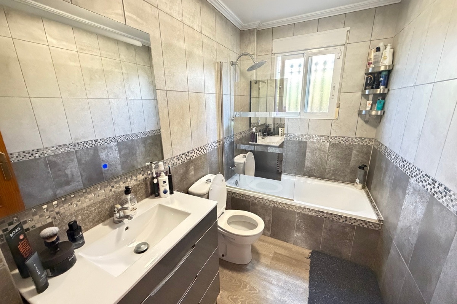 Resale - Villa - Orihuela - Villamartin
