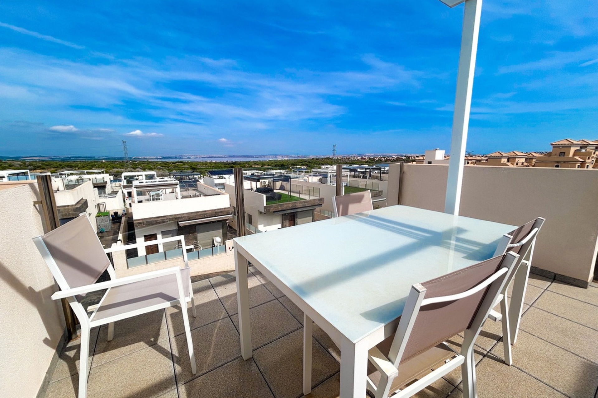 Resale - Villa - Orihuela - Villamartin