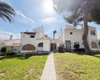 Resale - Villa - Orihuela - Villamartin
