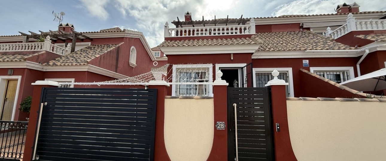 Resale - Villa - Orihuela - Villamartin
