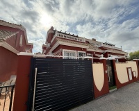 Resale - Villa - Orihuela - Villamartin