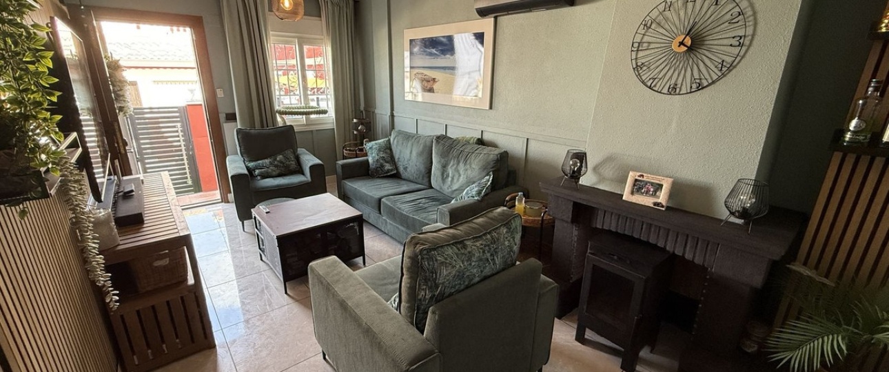 Resale - Villa - Orihuela - Villamartin