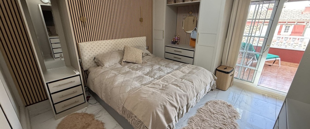 Resale - Villa - Orihuela - Villamartin