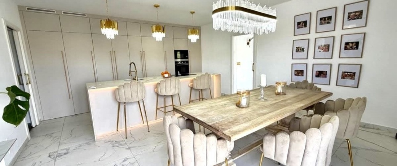 Resale - Villa - Orihuela - Villamartin