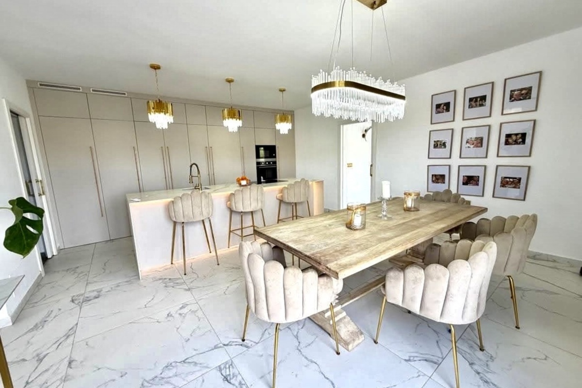 Resale - Villa - Orihuela - Villamartin