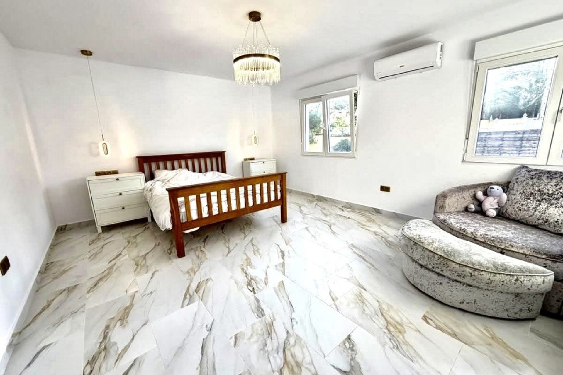 Resale - Villa - Orihuela - Villamartin