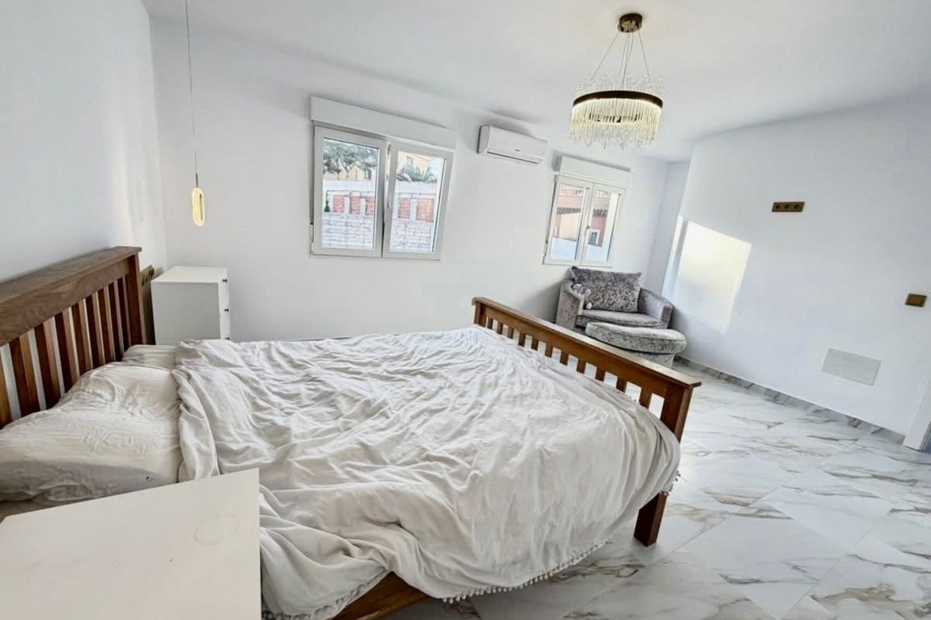 Resale - Villa - Orihuela - Villamartin