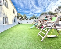 Resale - Villa - Orihuela - Villamartin