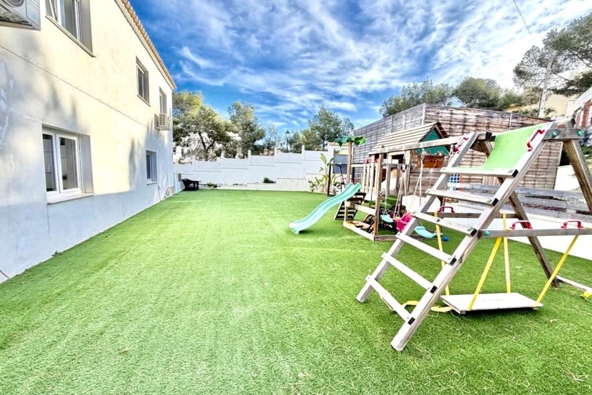 Resale - Villa - Orihuela - Villamartin