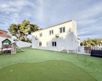 Resale - Villa - Orihuela - Villamartin