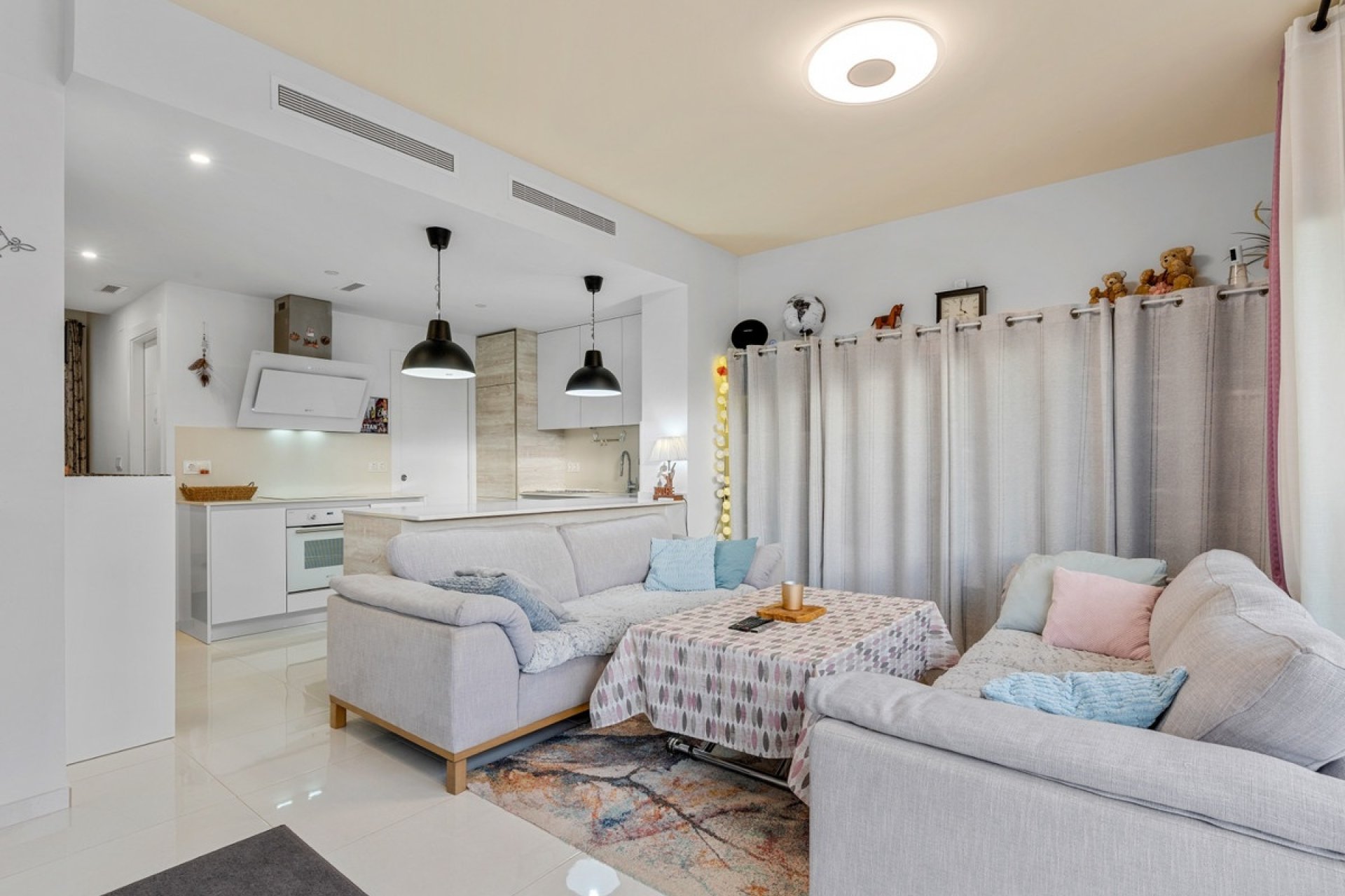 Resale - Villa - Orihuela - Villamartin