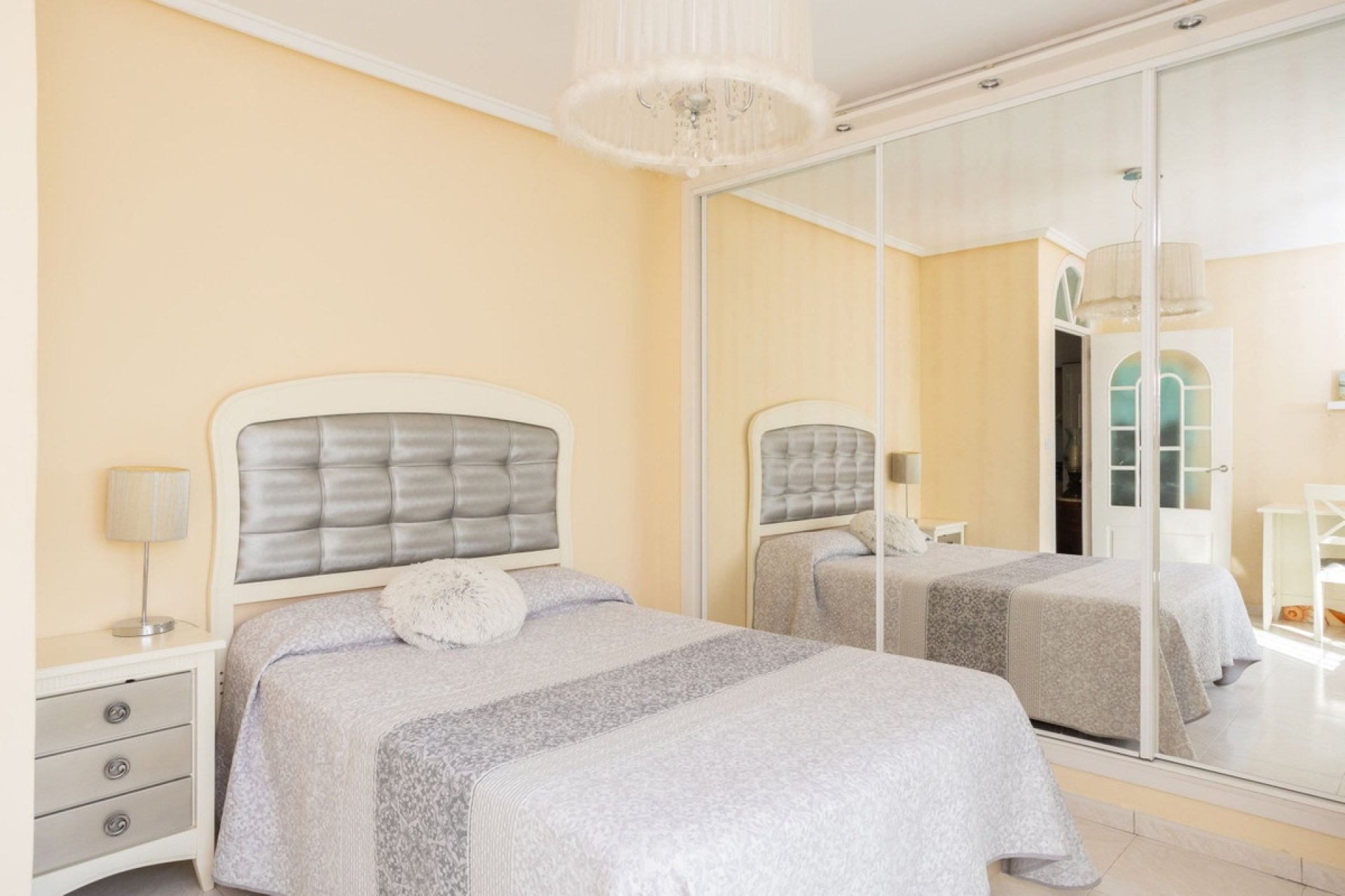 Resale - Villa - Orihuela - Villamartin
