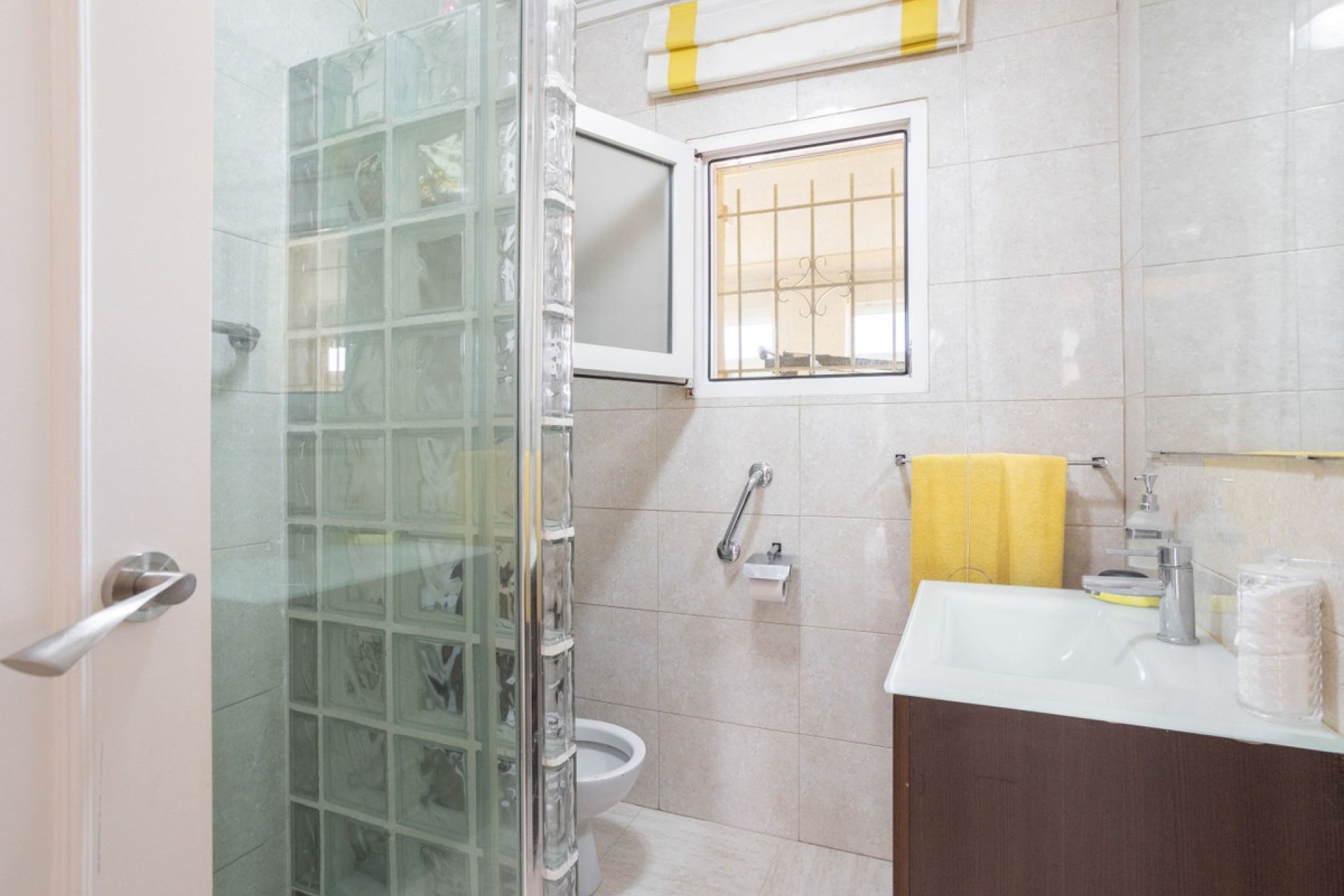 Resale - Villa - Orihuela - Villamartin