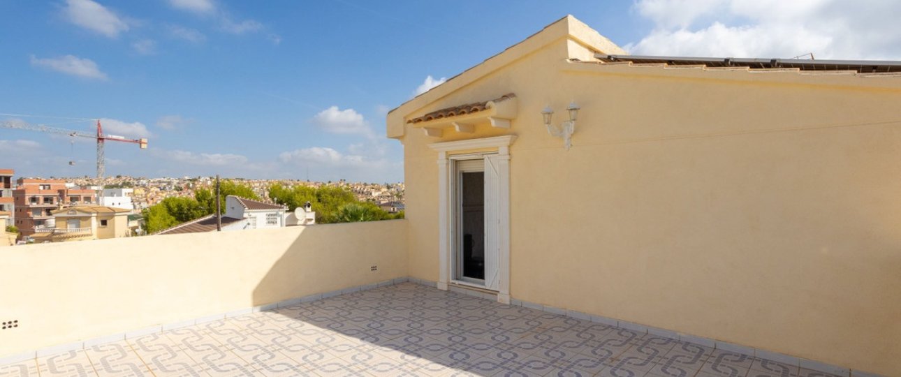 Resale - Villa - Orihuela - Villamartin