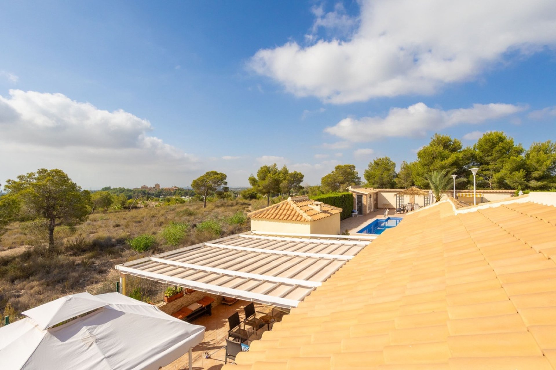 Resale - Villa - Orihuela - Villamartin