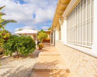 Resale - Villa - Orihuela - Villamartin