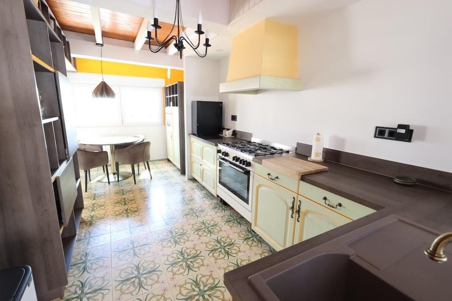 Resale - Villa - Orihuela - Villamartin