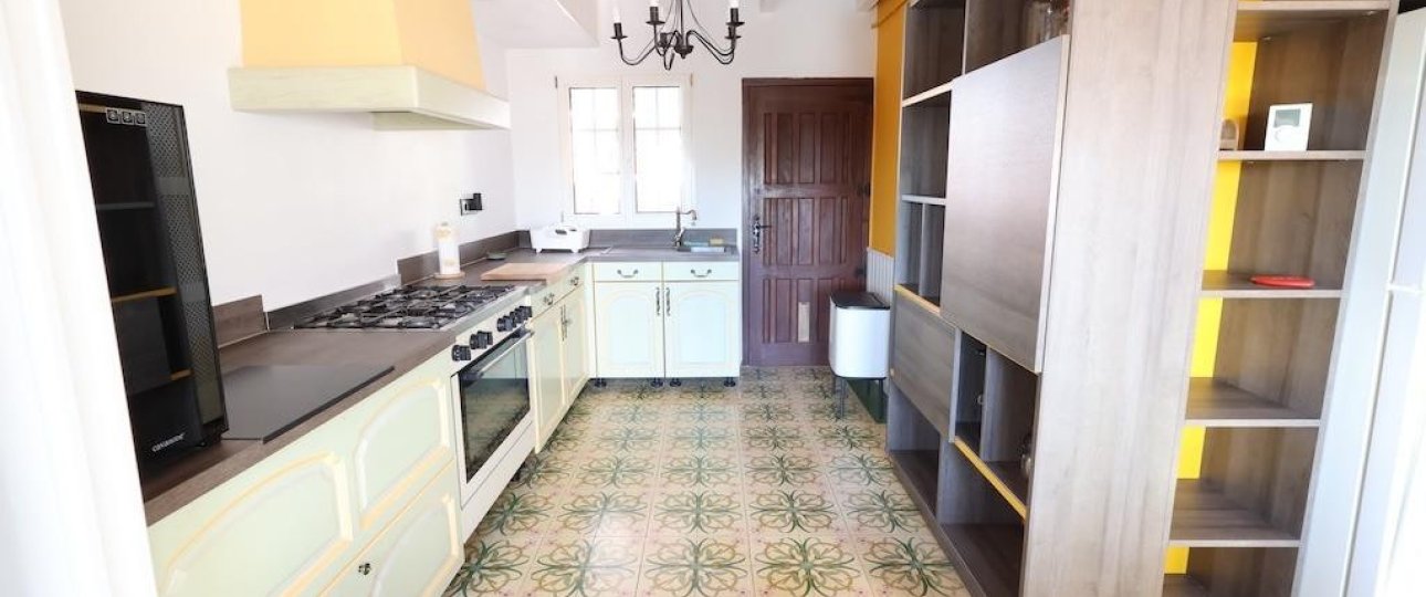Resale - Villa - Orihuela - Villamartin
