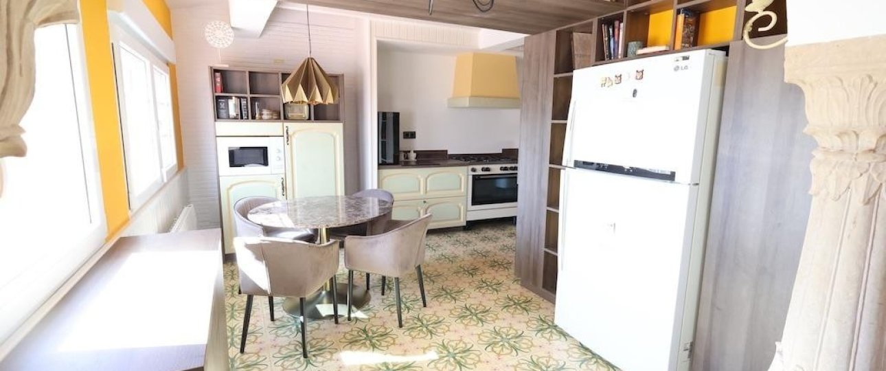 Resale - Villa - Orihuela - Villamartin