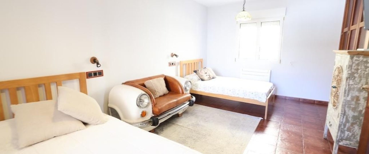 Resale - Villa - Orihuela - Villamartin