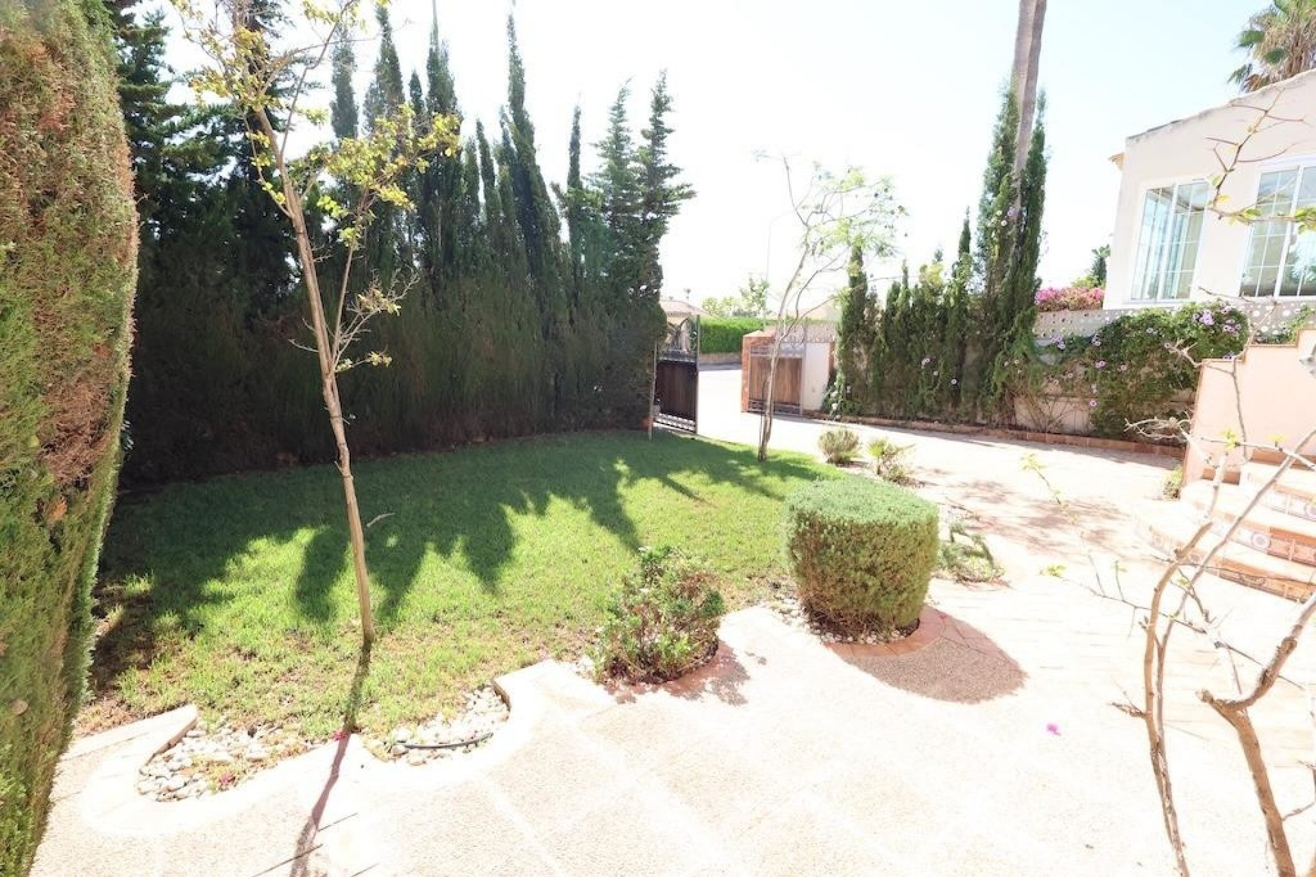 Resale - Villa - Orihuela - Villamartin