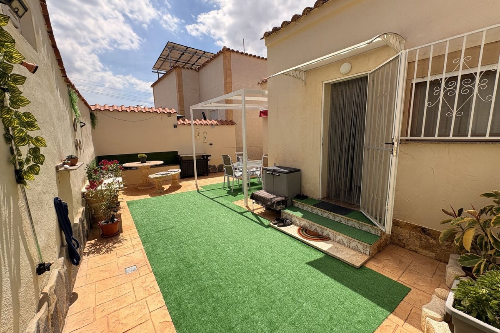 Resale - Villa - San Fulgencio - La Marina