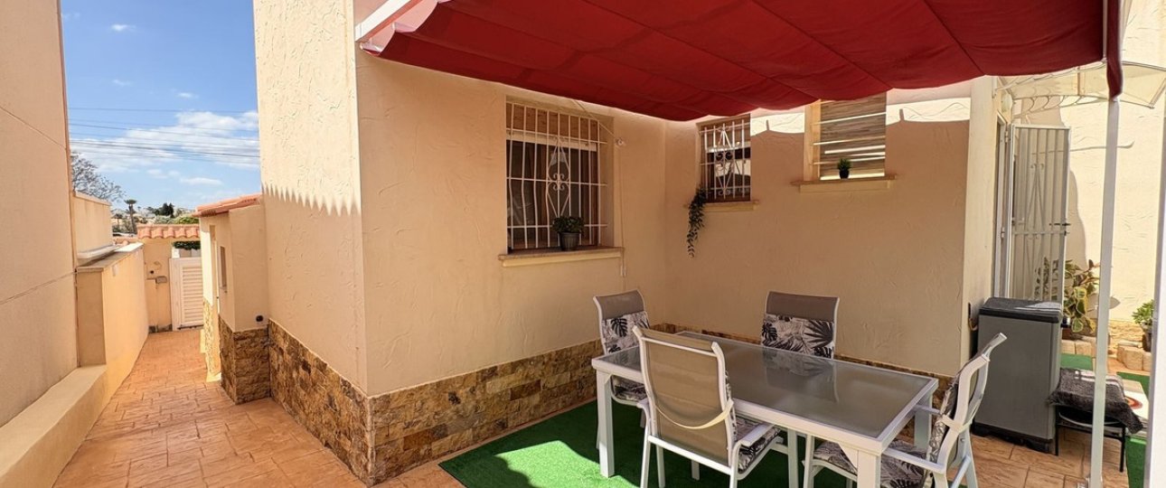Resale - Villa - San Fulgencio - La Marina