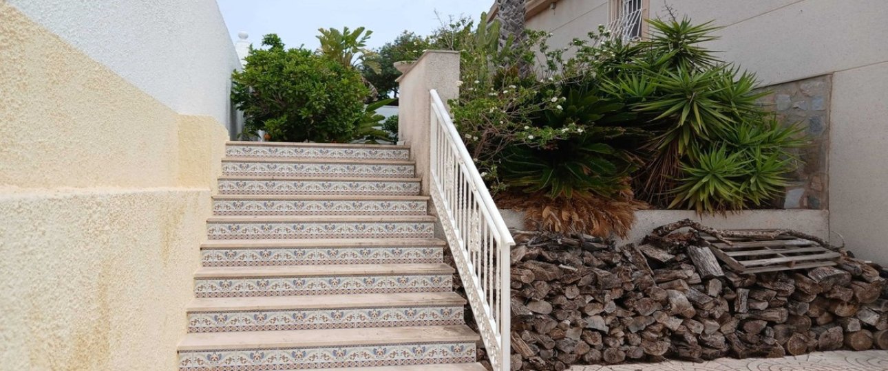 Resale - Villa - San Fulgencio - La Marina