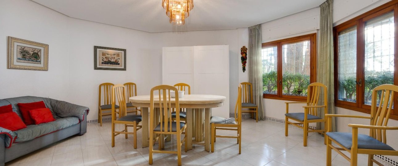 Resale - Villa - Santa Pola - Santa Pola Centro