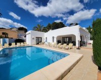 Resale - Villa - Teulada - Moraira