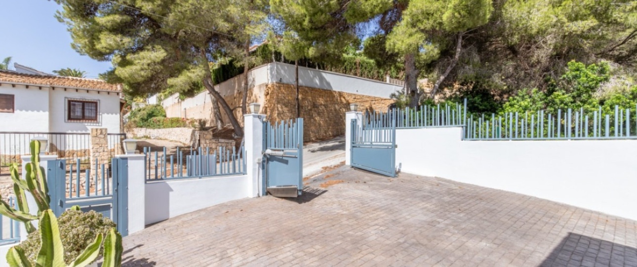 Resale - Villa - Teulada - Moraira