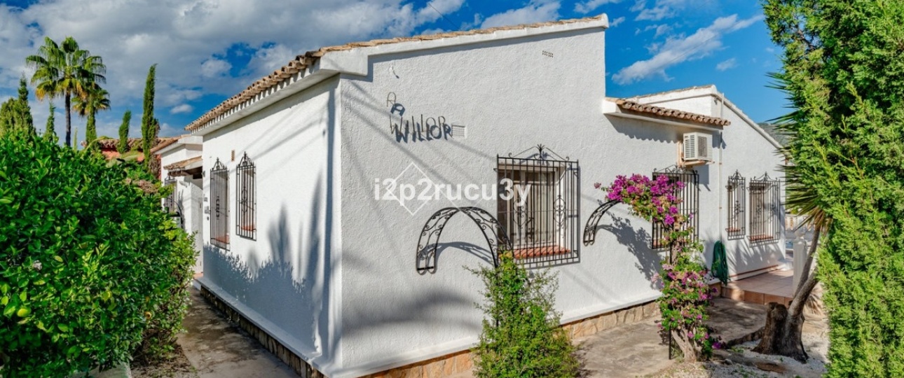 Resale - Villa - Teulada - Moraira