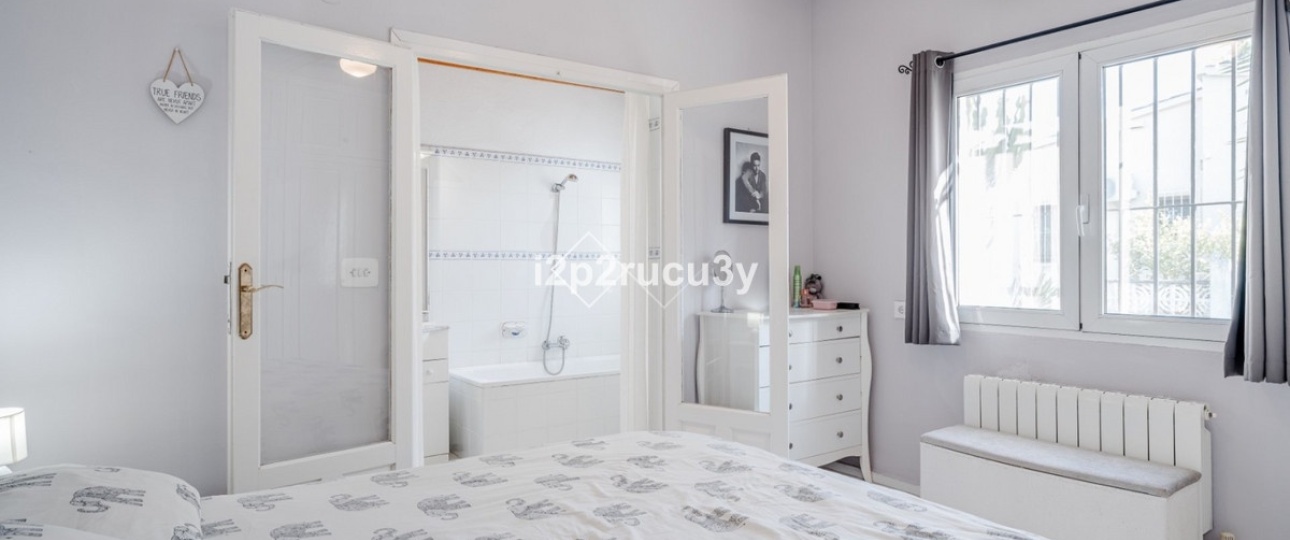 Resale - Villa - Teulada - Moraira