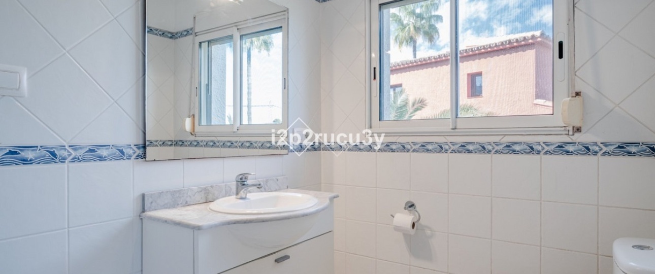 Resale - Villa - Teulada - Moraira