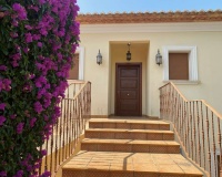Resale - Villa - Teulada - Moraira