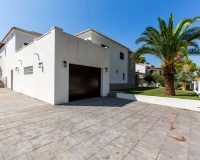 Resale - Villa - Teulada - Moraira