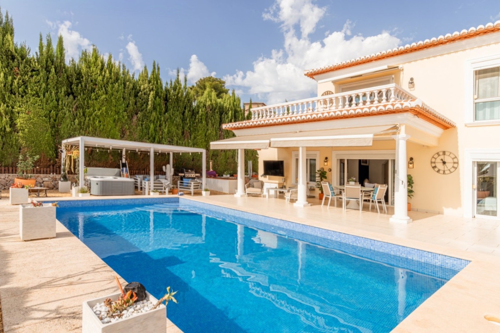 Resale - Villa - Teulada - Moraira