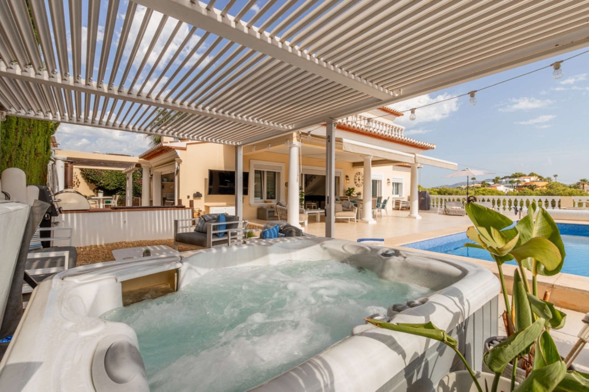 Resale - Villa - Teulada - Moraira
