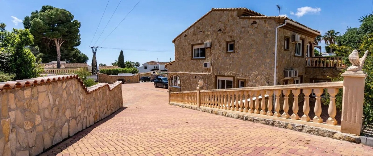 Resale - Villa - Teulada - Moraira