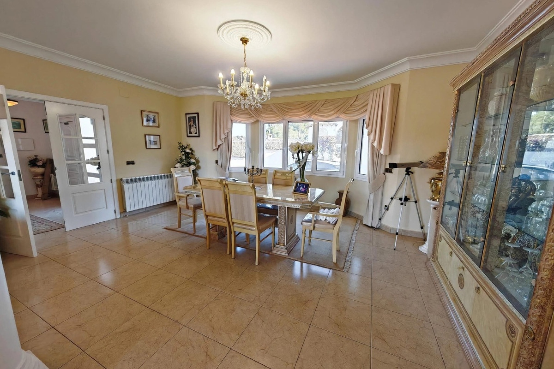 Resale - Villa - Teulada - Moraira