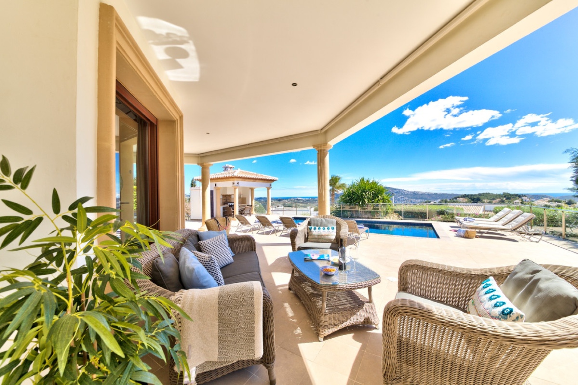 Resale - Villa - Teulada - Moraira